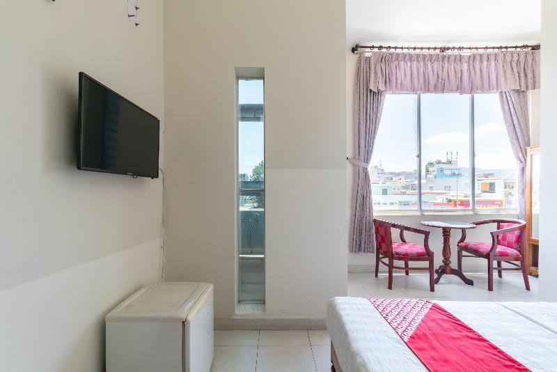 Oyo 242 Thien Thanh Hotel Дананг Екстериор снимка